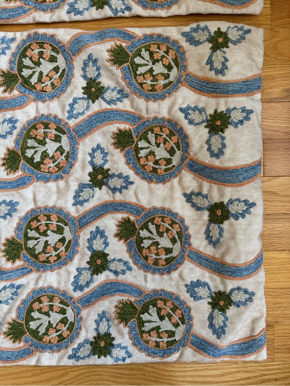 NWOT GreenRow King Size Pillow Shams Floral in Blue, Green & Peach